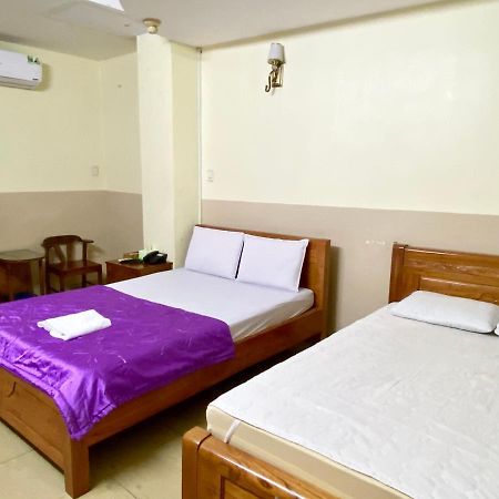 Ngoc Trinh Hotel Ho Chi Minh-stad Buitenkant foto