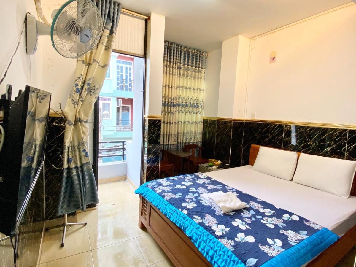 Ngoc Trinh Hotel Ho Chi Minh-stad Buitenkant foto