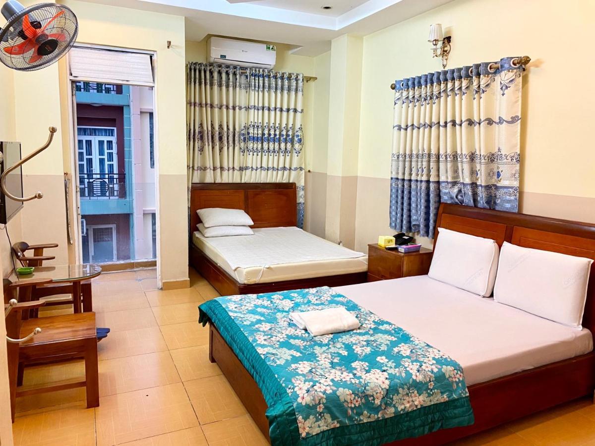 Ngoc Trinh Hotel Ho Chi Minh-stad Buitenkant foto